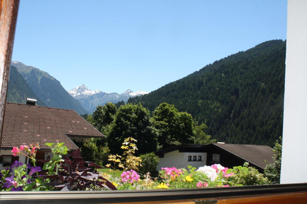 Appartementhaus Vermala Sankt Gallenkirch Extérieur photo